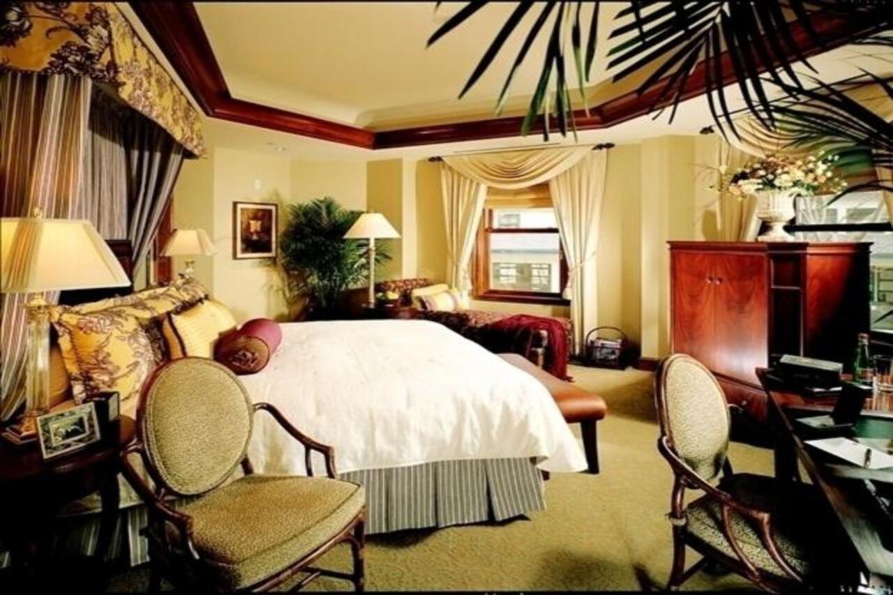 The Rose Hotel Pleasanton Exterior photo
